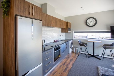 Photo of property in 195 Ngamotu Road, Spotswood, New Plymouth, 4310