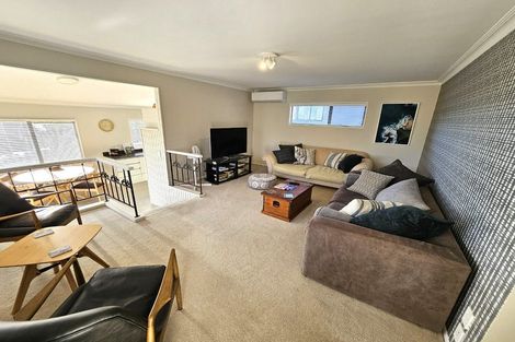 Photo of property in 112a Oceanview Road, Mount Maunganui, 3116
