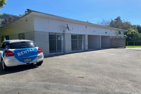 Photo of property in 3c Peckham Grove, Tawa, Wellington, 5028