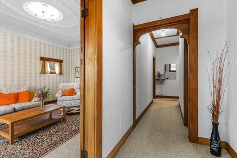 Photo of property in 56 Devonshire Road, Miramar, Wellington, 6022