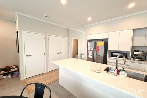 Photo of property in 31 Walter Merton Road, Hobsonville, Auckland, 0616