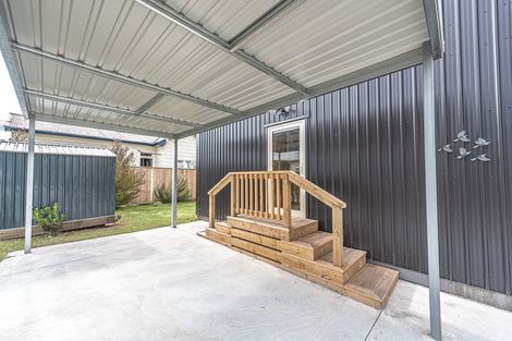 Photo of property in 23 Boyd Avenue, Mangere Bridge, Auckland, 2022