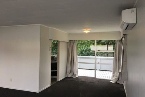 Photo of property in 58 Chilcott Road, Henderson, Auckland, 0612