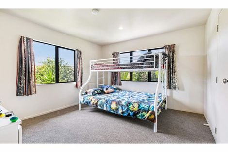 Photo of property in 9/42 Fields Parade, Oteha, Auckland, 0632