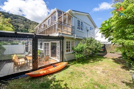 Photo of property in 9 Miro Street, Eastbourne, Lower Hutt, 5013
