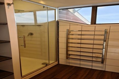 Photo of property in 3 Wolsley Avenue, Milford, Auckland, 0620