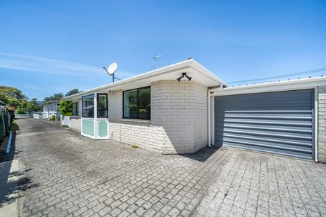 Photo of property in 53a Pine Avenue, Ebdentown, Upper Hutt, 5018