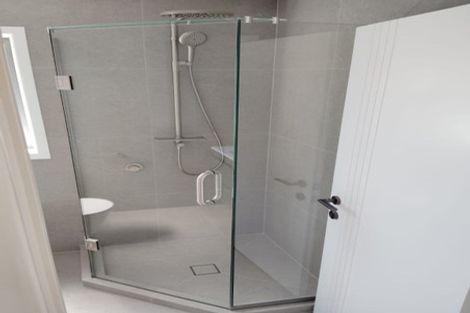 Photo of property in 34b Bradbury Road, Botany Downs, Auckland, 2010