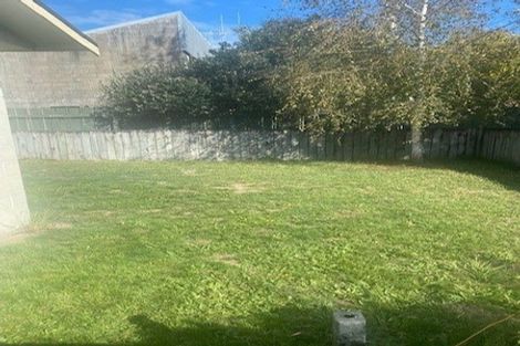 Photo of property in 2/9 June Place, Hamilton East, Hamilton, 3216