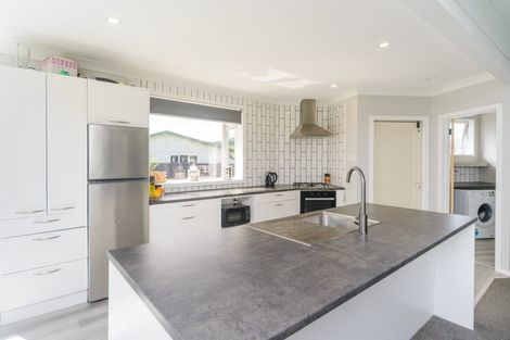 Photo of property in 42 Lincoln Street, Ashhurst, 4810