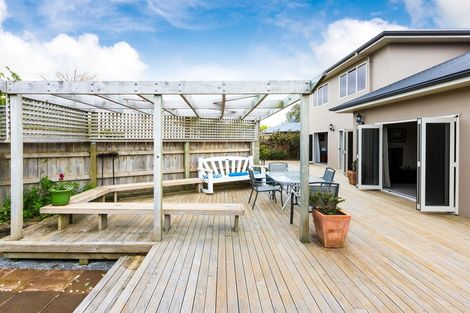 Photo of property in 3 Alma Place, Milson, Palmerston North, 4414