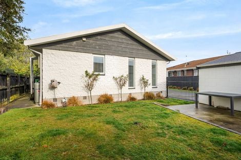 Photo of property in 2/28 Ingrid Street, Parklands, Christchurch, 8083