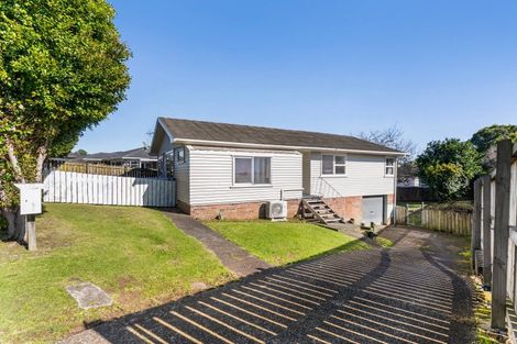 Photo of property in 21 Hobart Crescent, Wattle Downs, Auckland, 2103