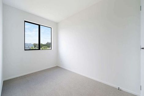Photo of property in 27 Woven Place, Karaka, Papakura, 2113