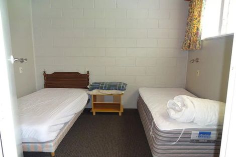 Photo of property in 16 Schadick Avenue, Carters Beach, Westport, 7892