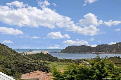 Photo of property in 4 Rahui Street, Strathmore Park, Wellington, 6022