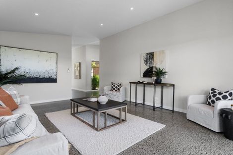 Photo of property in 18 Saint Pauls Drive, Brookfield, Tauranga, 3110