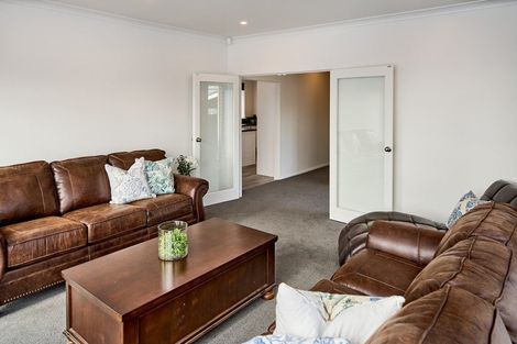 Photo of property in 42 Coates Street, Tawa, Wellington, 5028