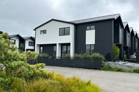 Photo of property in 2a Nerita Place, Long Bay, Auckland, 0630