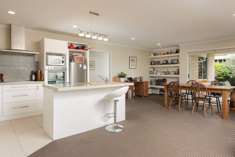 Photo of property in 119 Oriental Parade, Papamoa Beach, Papamoa, 3118