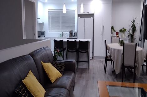 Photo of property in 662 Beach Road, Browns Bay, Auckland, 0630