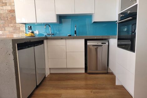 Photo of property in 1b/5 Charlotte Street, Eden Terrace, Auckland, 1021