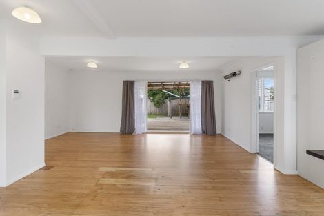 Photo of property in 14 Mcdougall Street, Manurewa East, Auckland, 2102