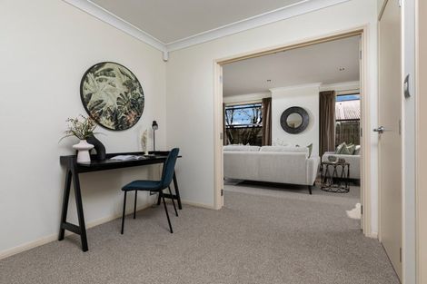 Photo of property in 135 Centreway Road, Orewa, 0931