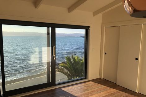 Photo of property in 725 Marine Drive, Eastbourne, Lower Hutt, 5013