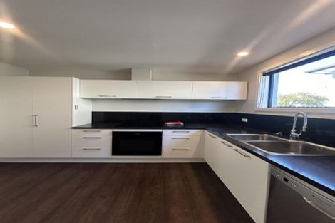 Photo of property in 135 Queenspark Drive, Parklands, Christchurch, 8083