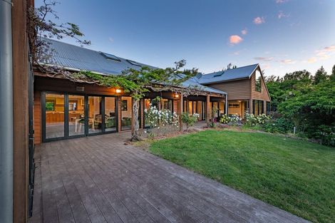 Photo of property in 46 Ballantyne Road, Wanaka, 9305