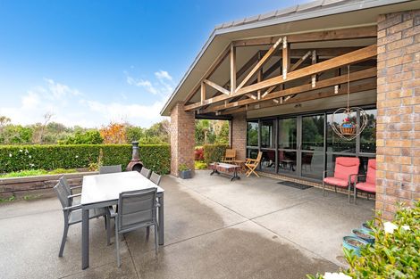 Photo of property in 24 Carrington Drive, Carterton, 5713