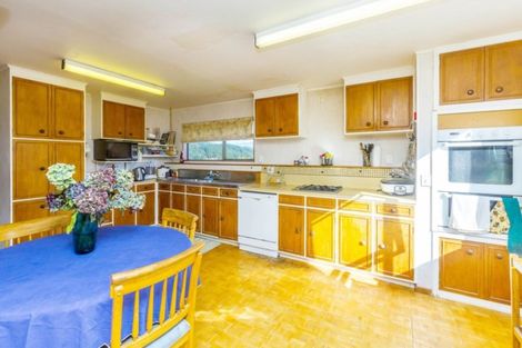 Photo of property in 109 Norana Road, Timberlea, Upper Hutt, 5018