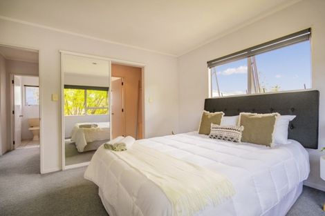 Photo of property in 8 Centennial Drive, Whitianga, 3510