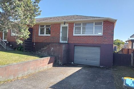 Photo of property in 26 Eastglen Road, Glen Eden, Auckland, 0602