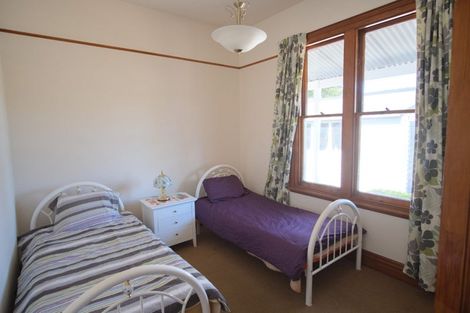 Photo of property in 133 Somerfield Street, Somerfield, Christchurch, 8024