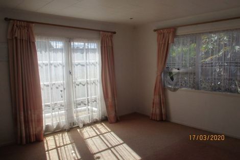 Photo of property in 2/133 Pigeon Mountain Road, Half Moon Bay, Auckland, 2012