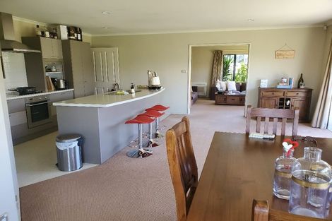 Photo of property in 5 Diana Place, Otamatea, Whanganui, 4500