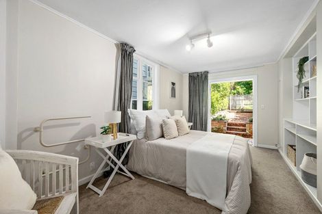 Photo of property in 380 Tinakori Road, Thorndon, Wellington, 6011