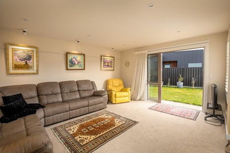 Photo of property in 14 Willoughby Place, Clyde, 9330