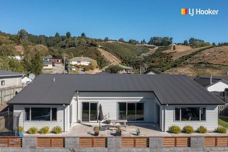 Photo of property in 19 Paterson Road, Mosgiel, 9092