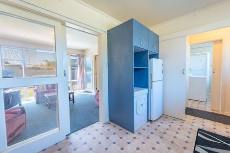 Photo of property in 1-11/94 Avenue Road, West End, Timaru, 7910