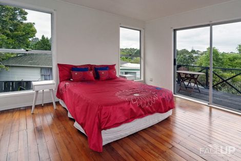 Photo of property in 15 Bellringer Road, Massey, Auckland, 0614