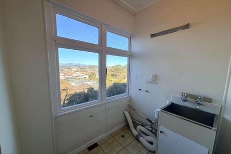 Photo of property in 69 Duncan Terrace, Kilbirnie, Wellington, 6022