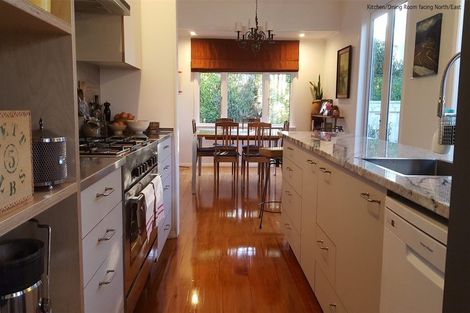 Photo of property in 3 Mckenzie Terrace, Carterton, 5713