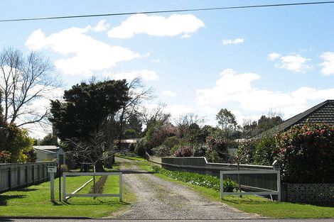 Photo of property in 8a Bond Street, Marton, 4710