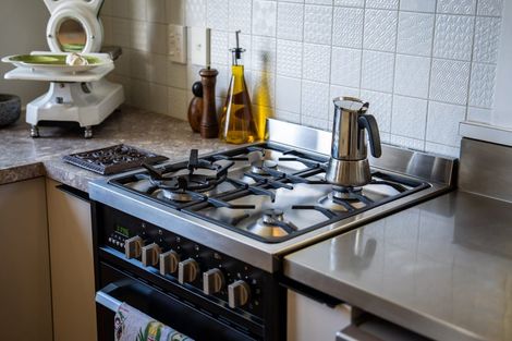 Photo of property in 5 Lomond Street, Caversham, Dunedin, 9012
