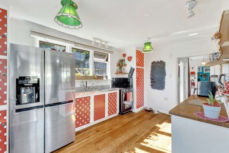 Photo of property in 46 Parsons Street, Vogeltown, New Plymouth, 4310