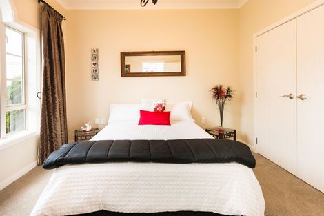 Photo of property in 3 Alma Place, Milson, Palmerston North, 4414