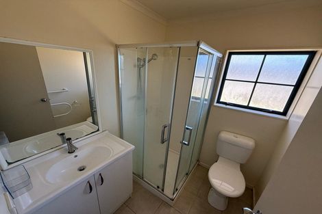 Photo of property in 4 Cotton Place, Opaheke, Papakura, 2113